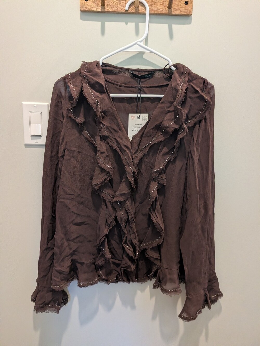 Zara NWT ZW COLLECTION BEADED RUFFLED BLOUSE Brown 5107/287/700 Size Small - Picture 4 of 8